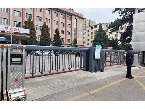 呼和浩特市供電局 空降門、車輛識別安裝完畢