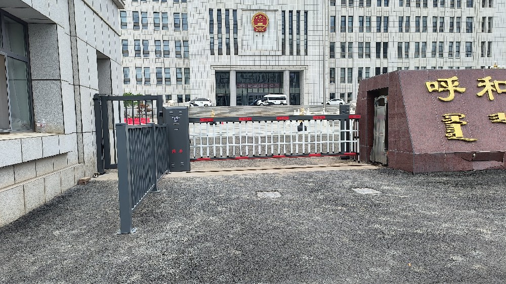 呼市鐵路運(yùn)輸中級(jí)法院安裝完畢